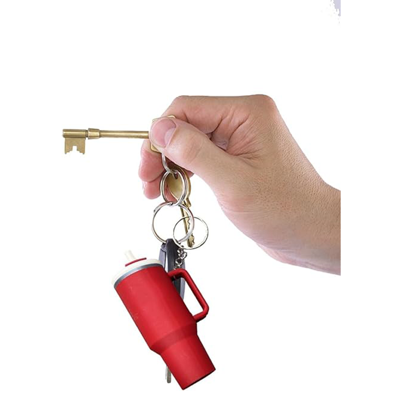 (🌲Christmas Hot Sale- 49% OFF) Cute Mini Cup Keychain
